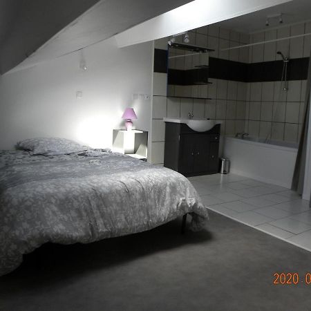 Gite Du Puits Apartment Laives Ngoại thất bức ảnh